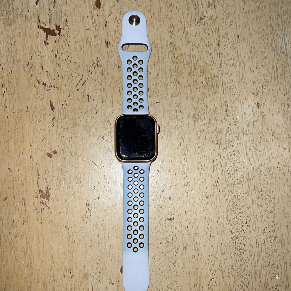 Apple Watch Series 4